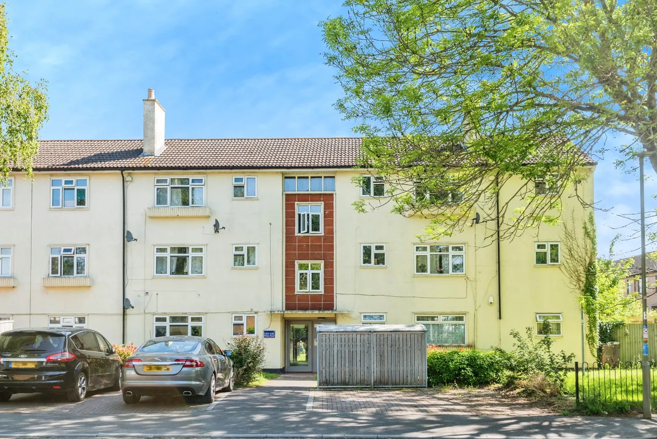 2 bed flat for sale, Priory Road, Oxford, OX4