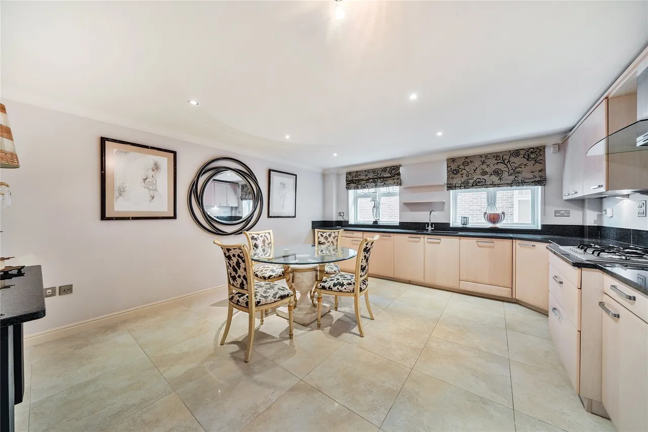 Worsley Grange, Kemnal Road, Chislehurst, BR7, photo 12