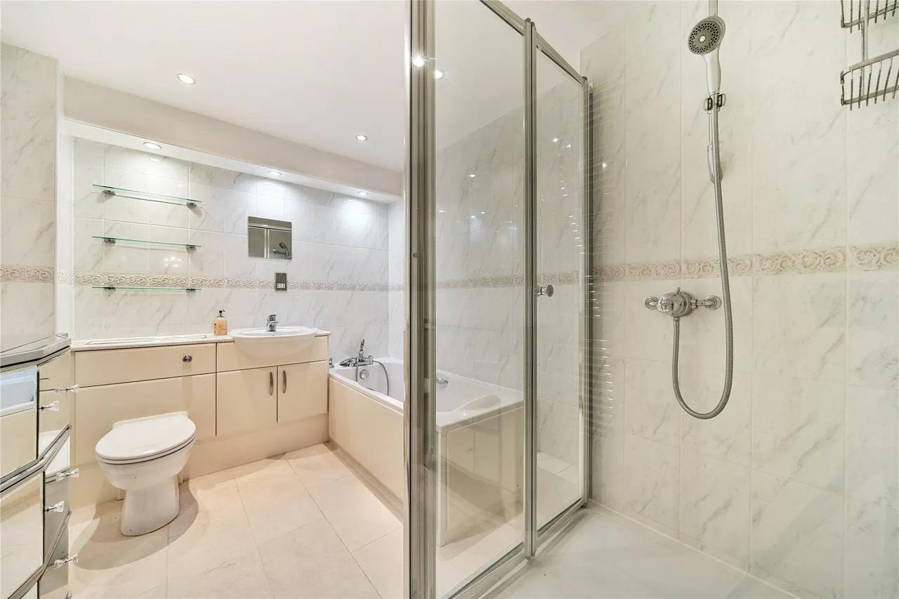 Worsley Grange, Kemnal Road, Chislehurst, BR7, photo 17