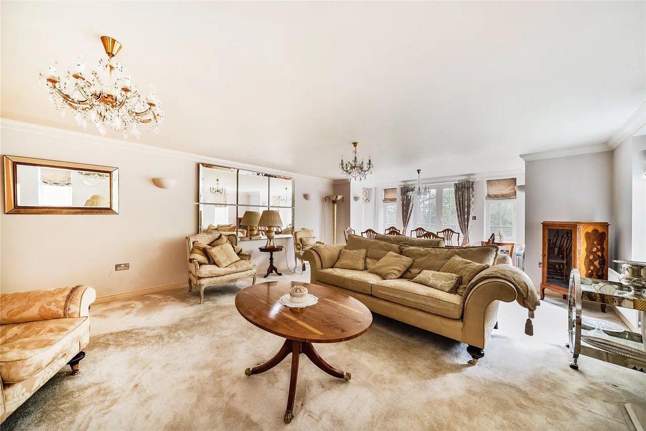 Worsley Grange, Kemnal Road, Chislehurst, BR7, photo 2