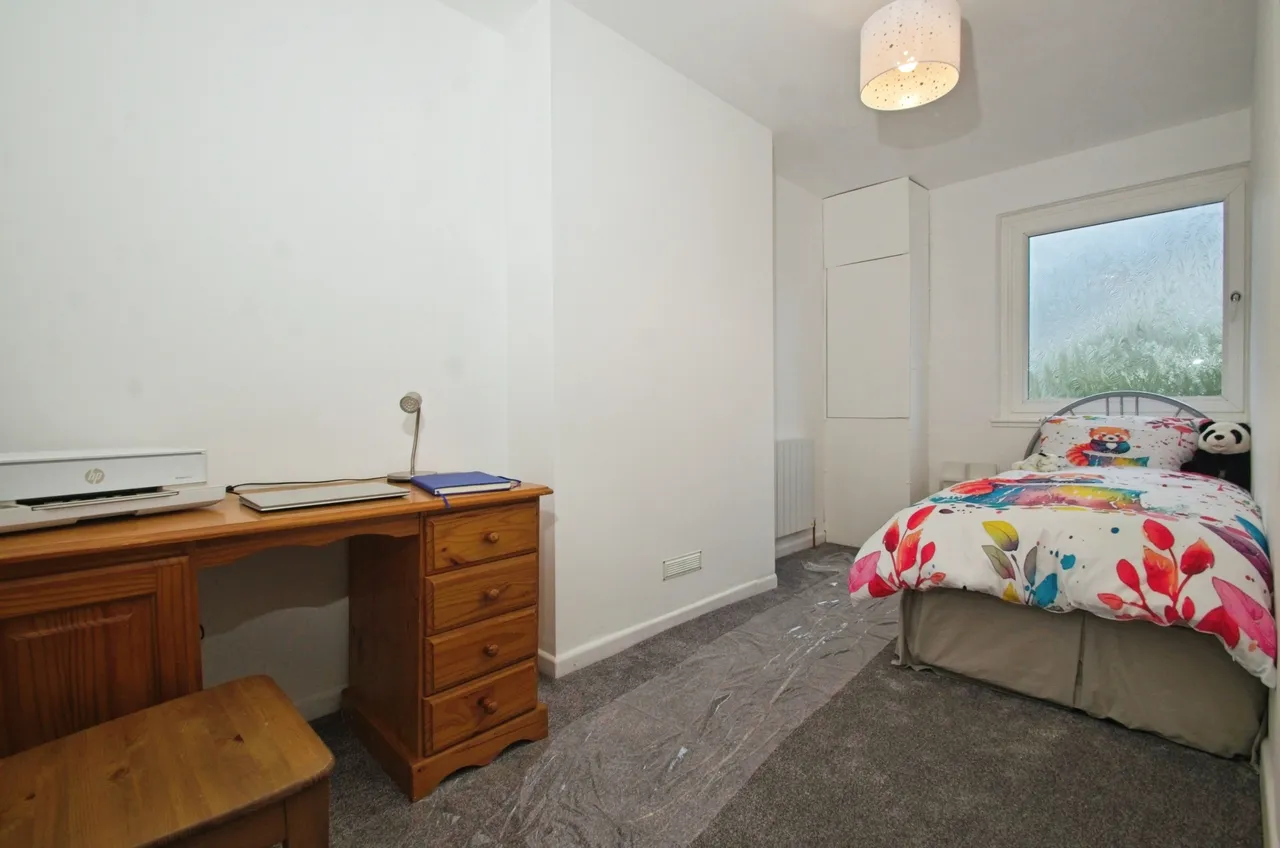 Pyle Road, Bridgend, photo 9