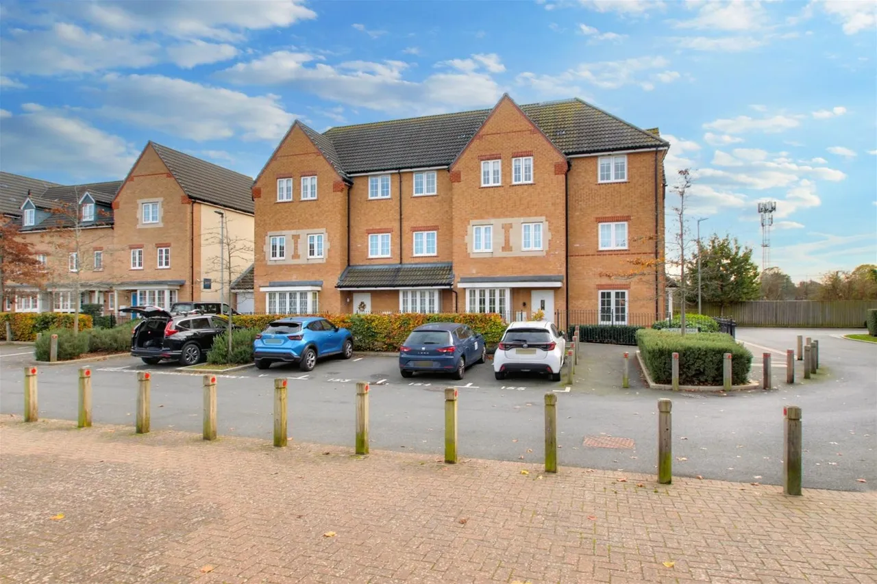 34 Cambrian Way, Worthing, photo 20