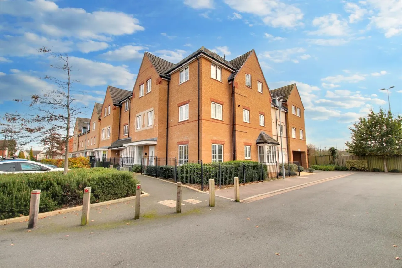 34 Cambrian Way, Worthing, photo 19