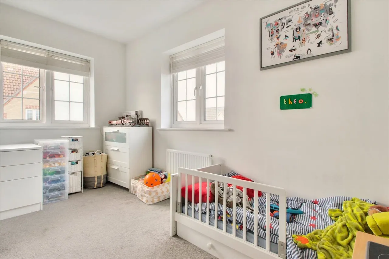 34 Cambrian Way, Worthing, photo 13