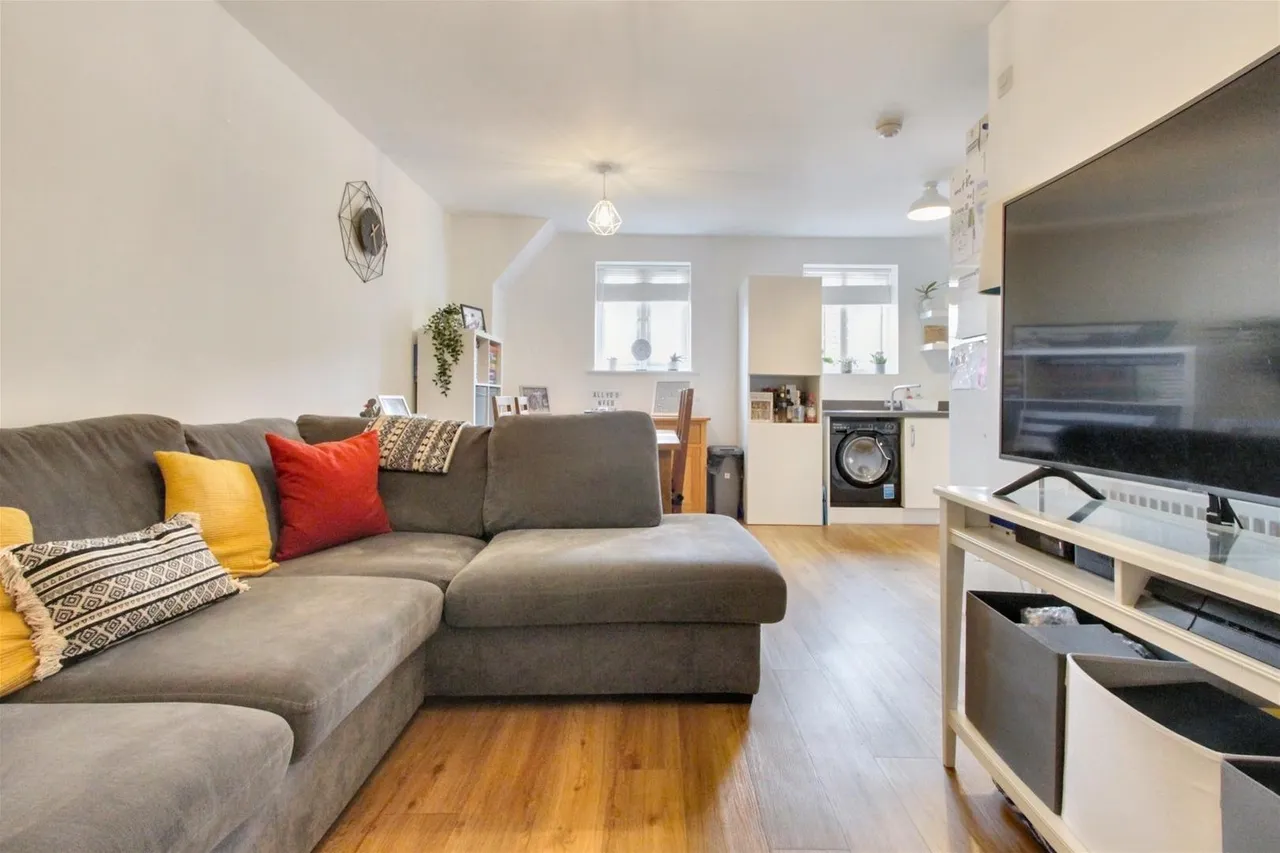 34 Cambrian Way, Worthing, photo 14