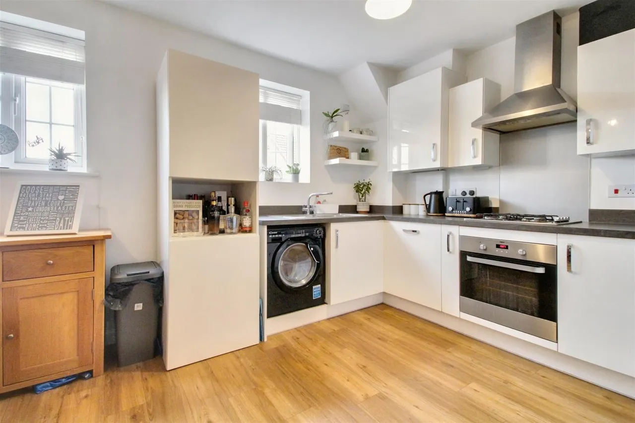 34 Cambrian Way, Worthing, photo 6