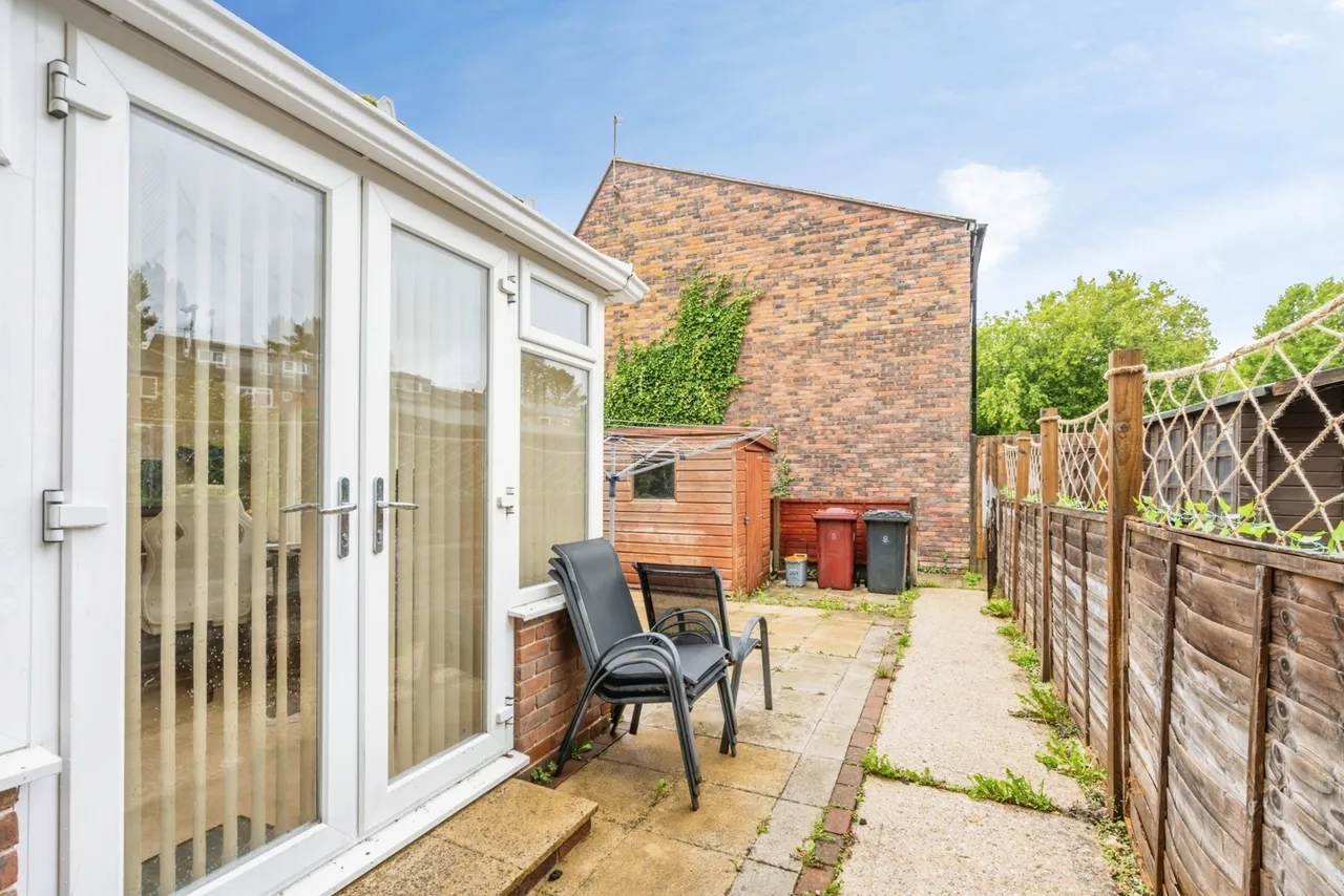 Maplehurst Road, Chichester, PO19, photo 10
