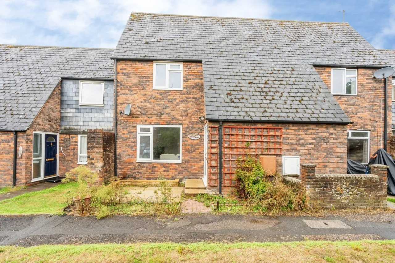 3 bed house for sale, Maplehurst Road, Chichester, PO19