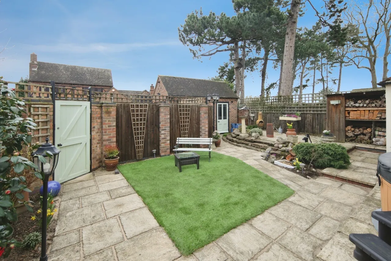 Old Church Road, Water Orton, Birmingham, Warwickshire, B46, photo 4