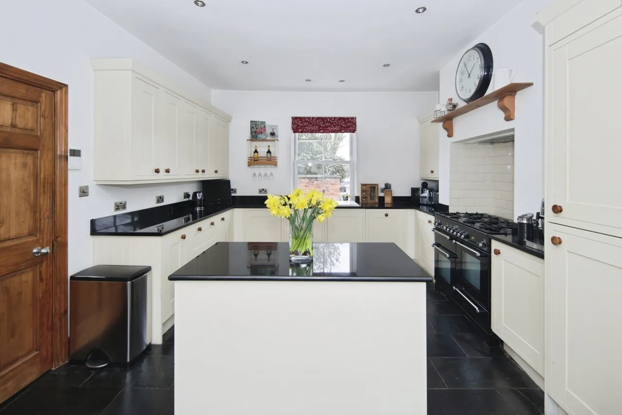 Old Church Road, Water Orton, Birmingham, Warwickshire, B46, photo 7