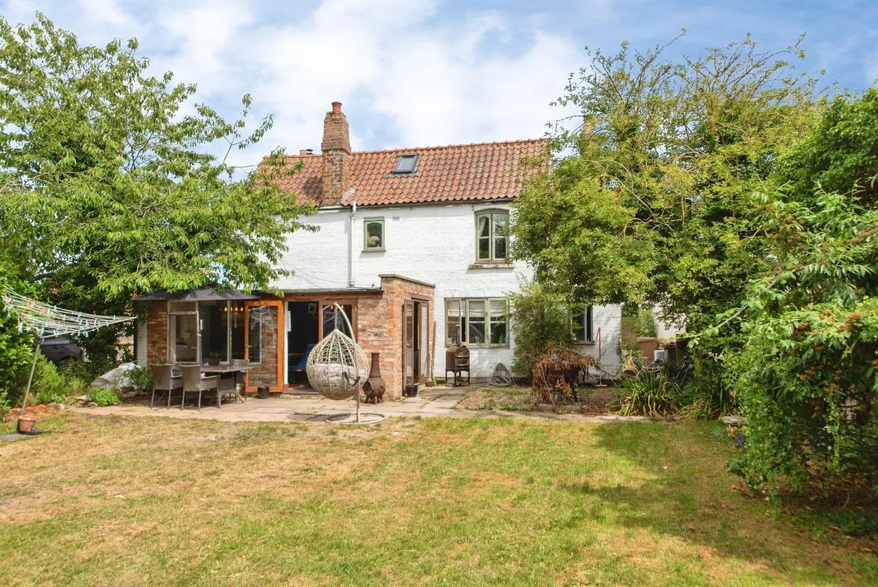 Main Road, Little Hale, Sleaford, photo 4