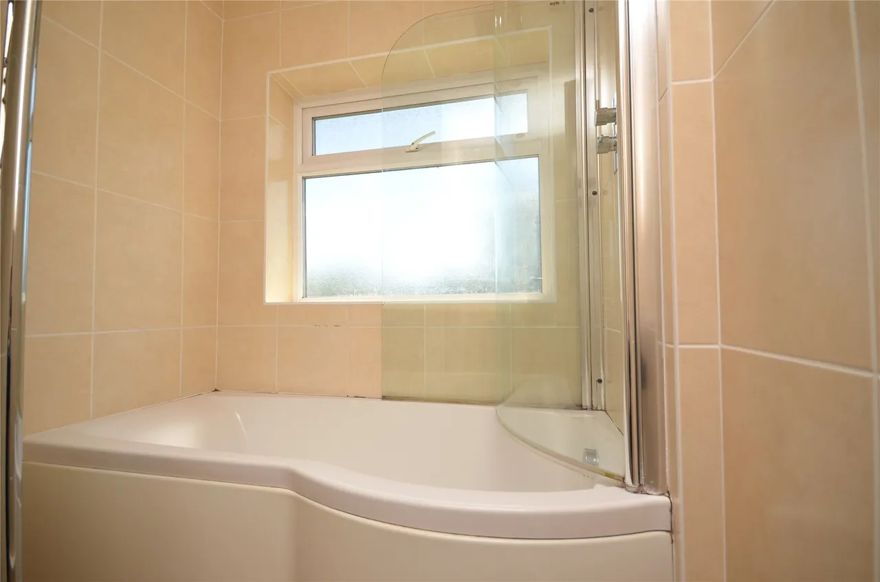 Nelson Road, Rainham, RM13, photo 9