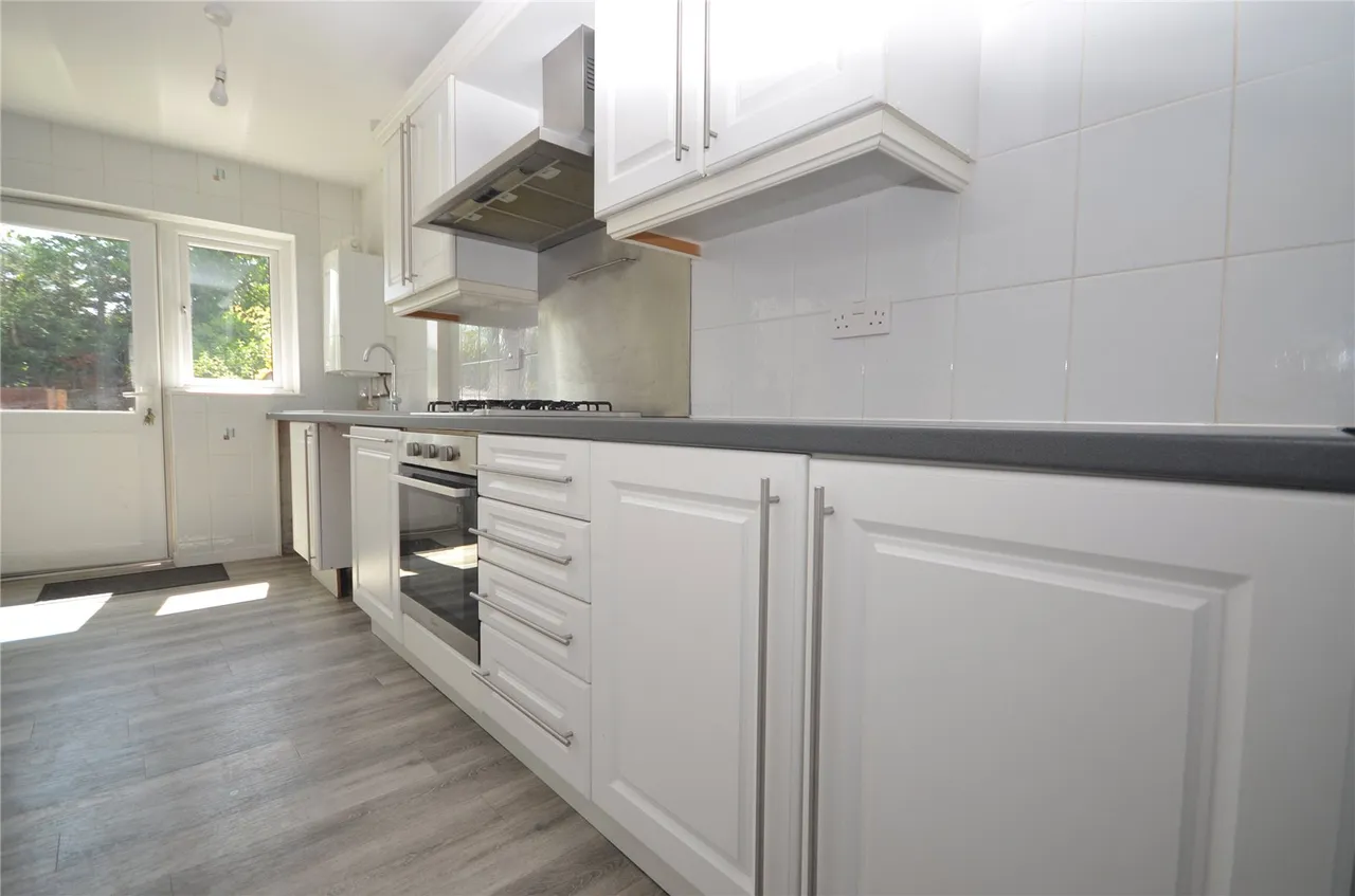 Nelson Road, Rainham, RM13, photo 4