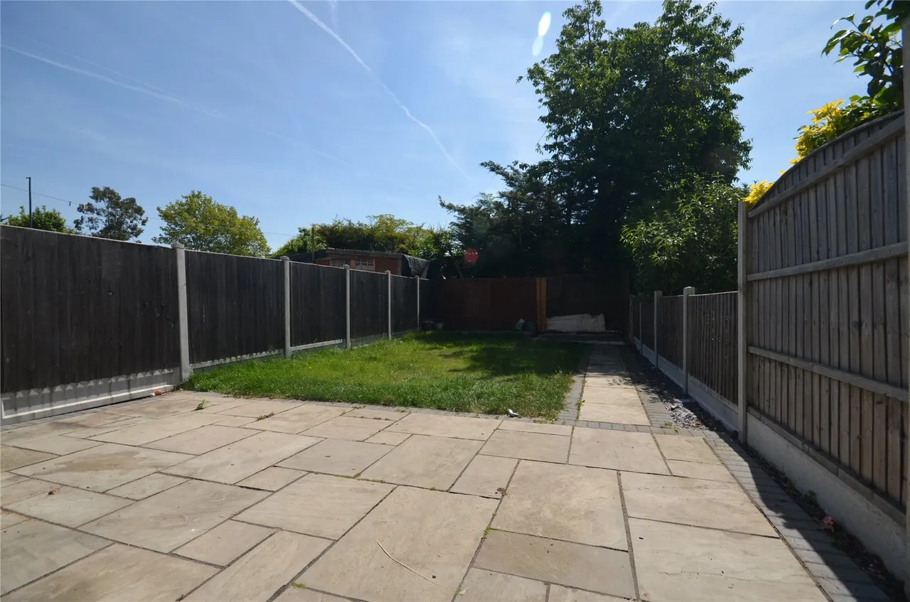 Nelson Road, Rainham, RM13, photo 11