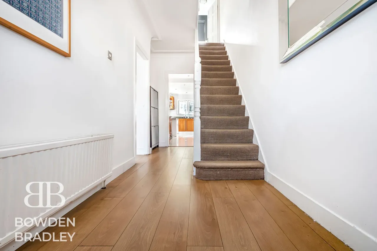 Edith Road, Chadwell Heath, RM6, photo 8