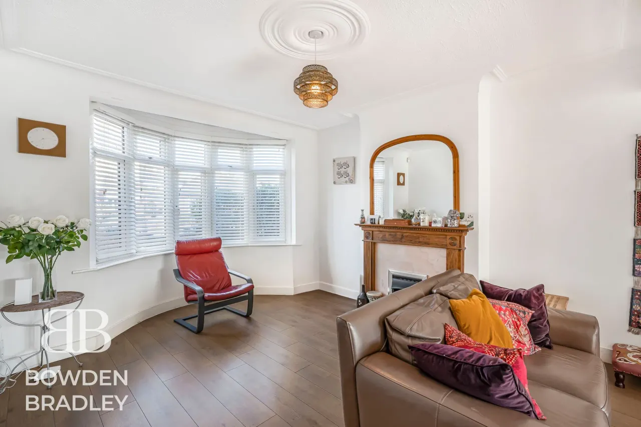 Edith Road, Chadwell Heath, RM6, photo 22