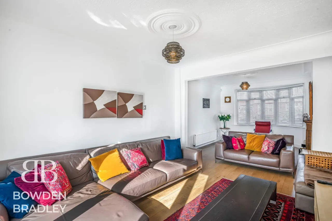 Edith Road, Chadwell Heath, RM6, photo 26