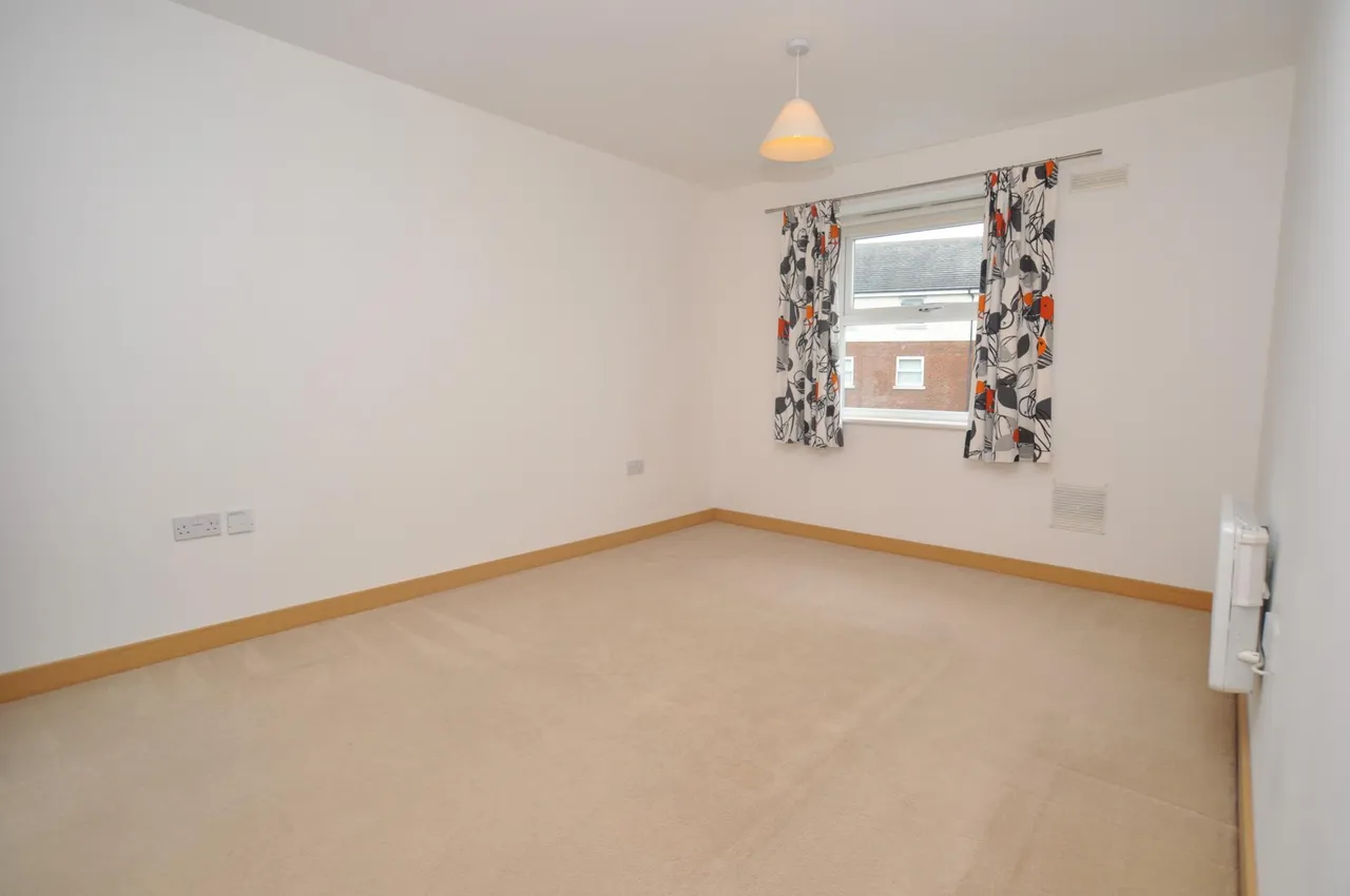 Johnson Place, 65 Walsworth Road, Hitchin, photo 4
