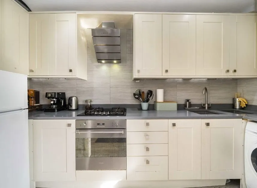 Charteris Road, Brondesbury Park, NW6, photo 3