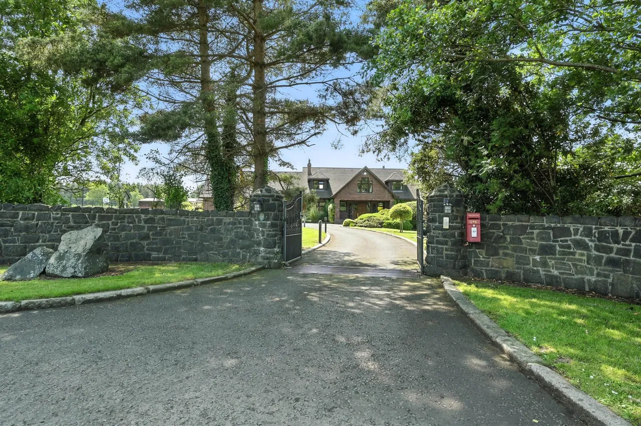 Seven Mile Straight, Templepatrick, BT41, photo 4