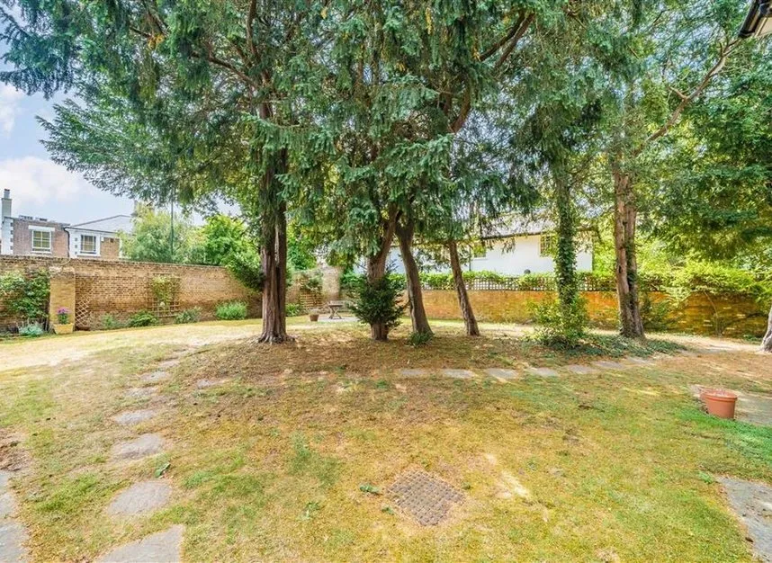 White Heron Mews, Teddington, TW11, photo 6