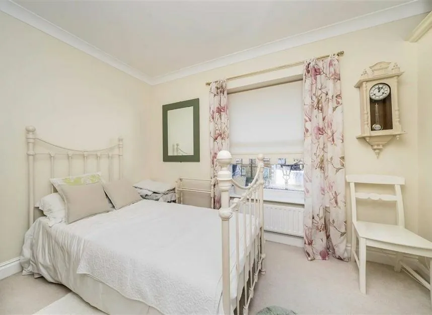 White Heron Mews, Teddington, TW11, photo 5