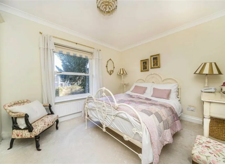 White Heron Mews, Teddington, TW11, photo 4