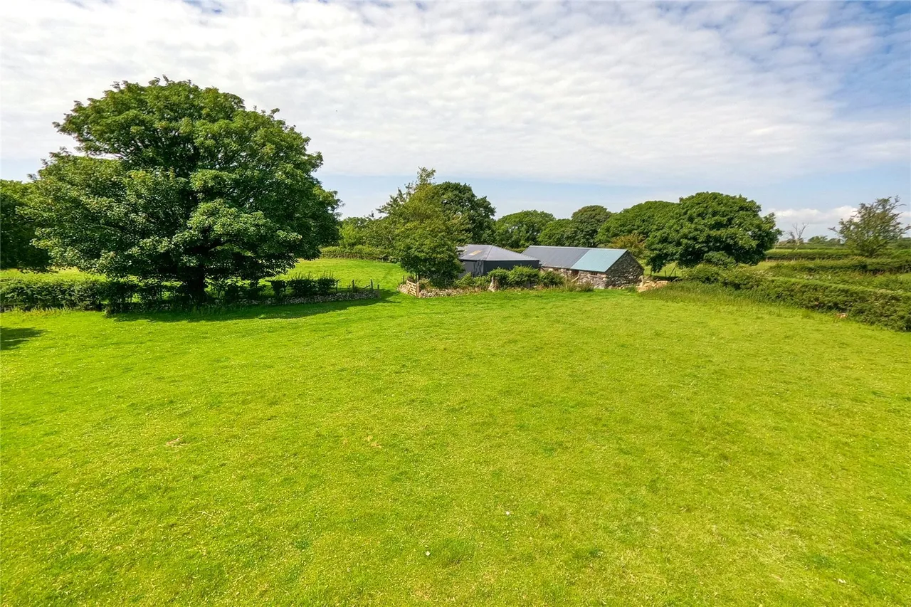 Groeslon, Caernarfon, LL54, photo 18