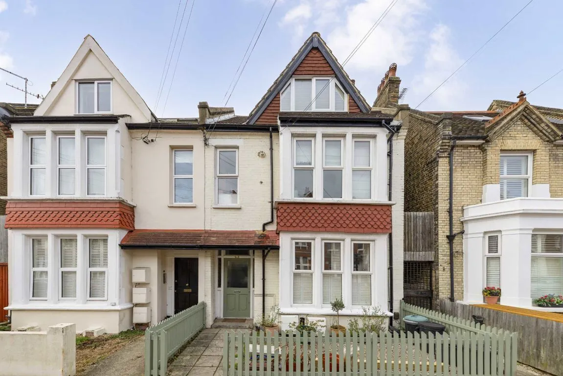 Lucien Road, SW17, photo 6