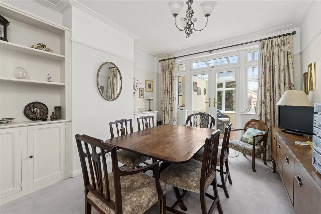 Percy Road, Hampton, TW12 2JP, photo 4