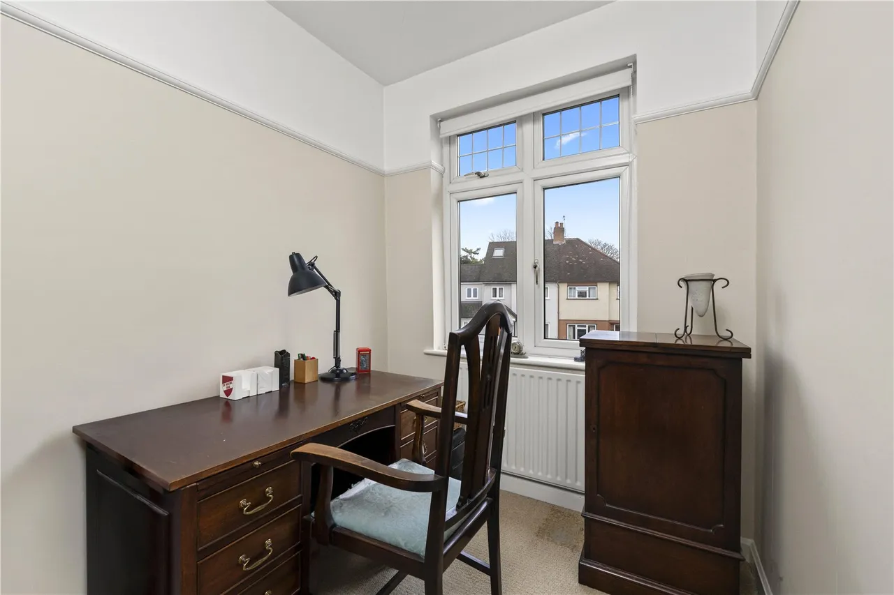 Percy Road, Hampton, TW12 2JP, photo 8