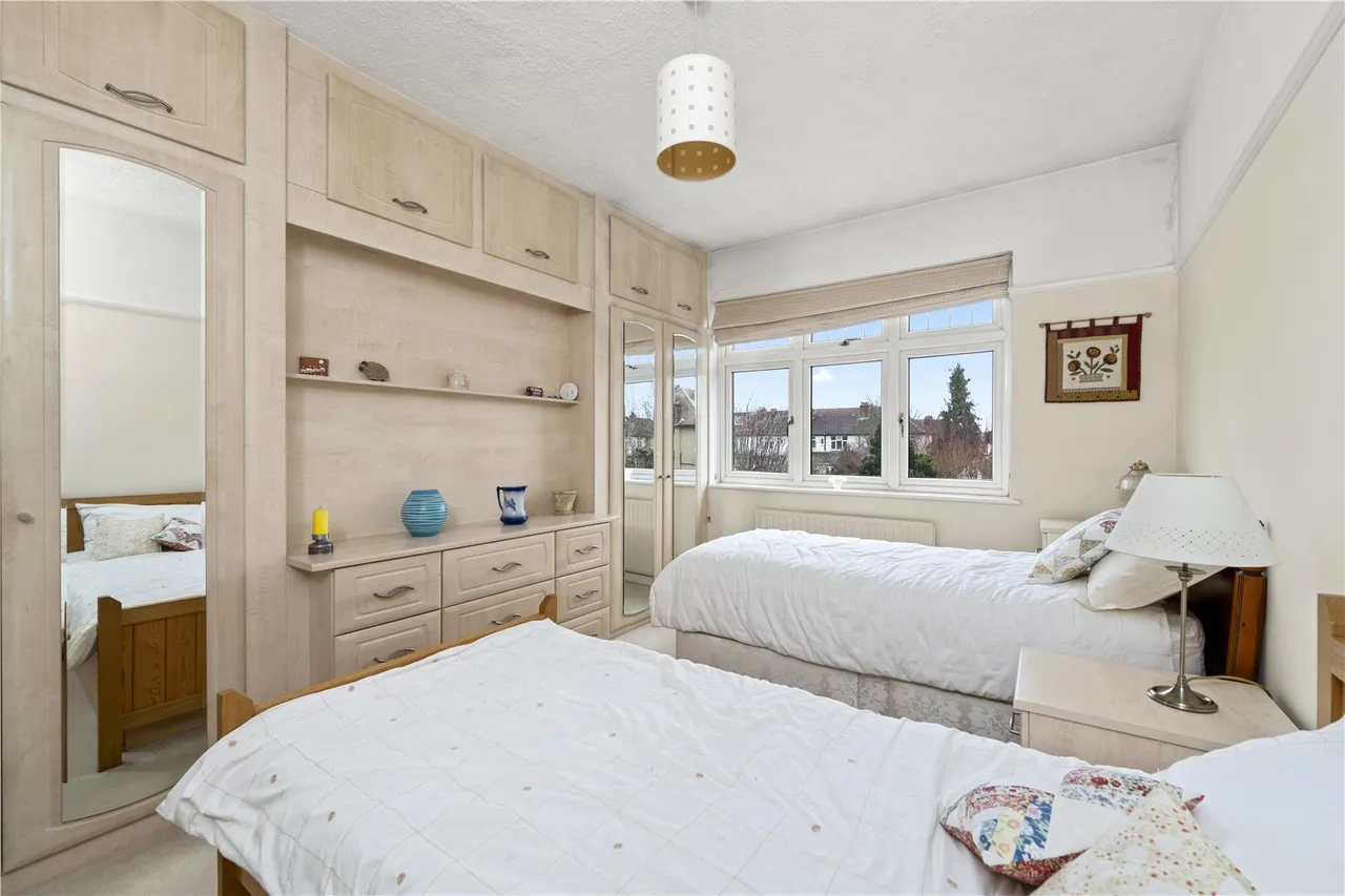 Percy Road, Hampton, TW12 2JP, photo 7