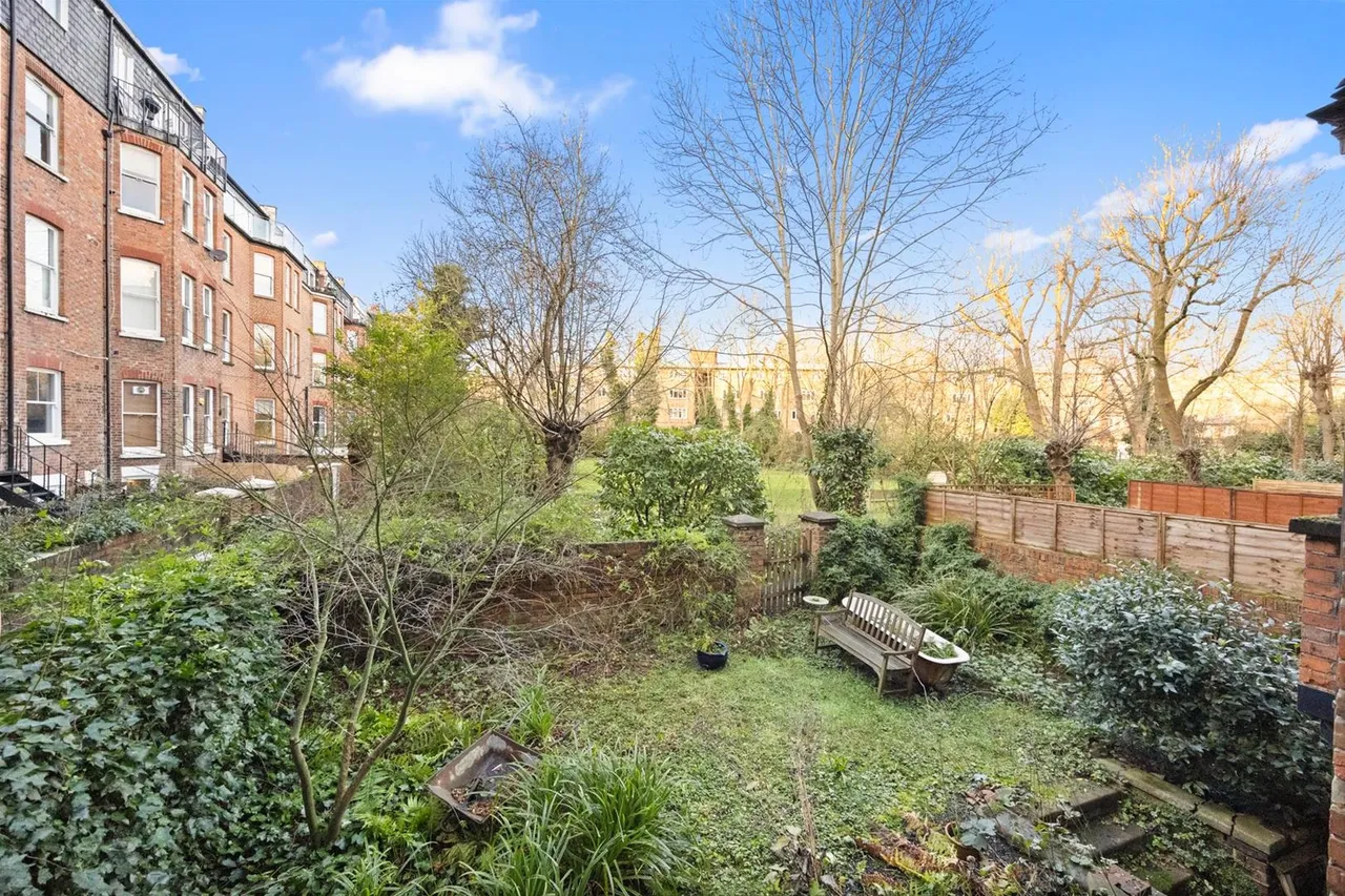 Compayne Gardens South Hampstead, London NW6 3DP, photo 7