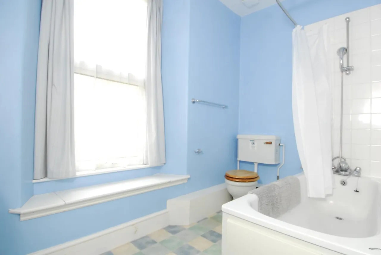 Amity Place, Plymouth, photo 7
