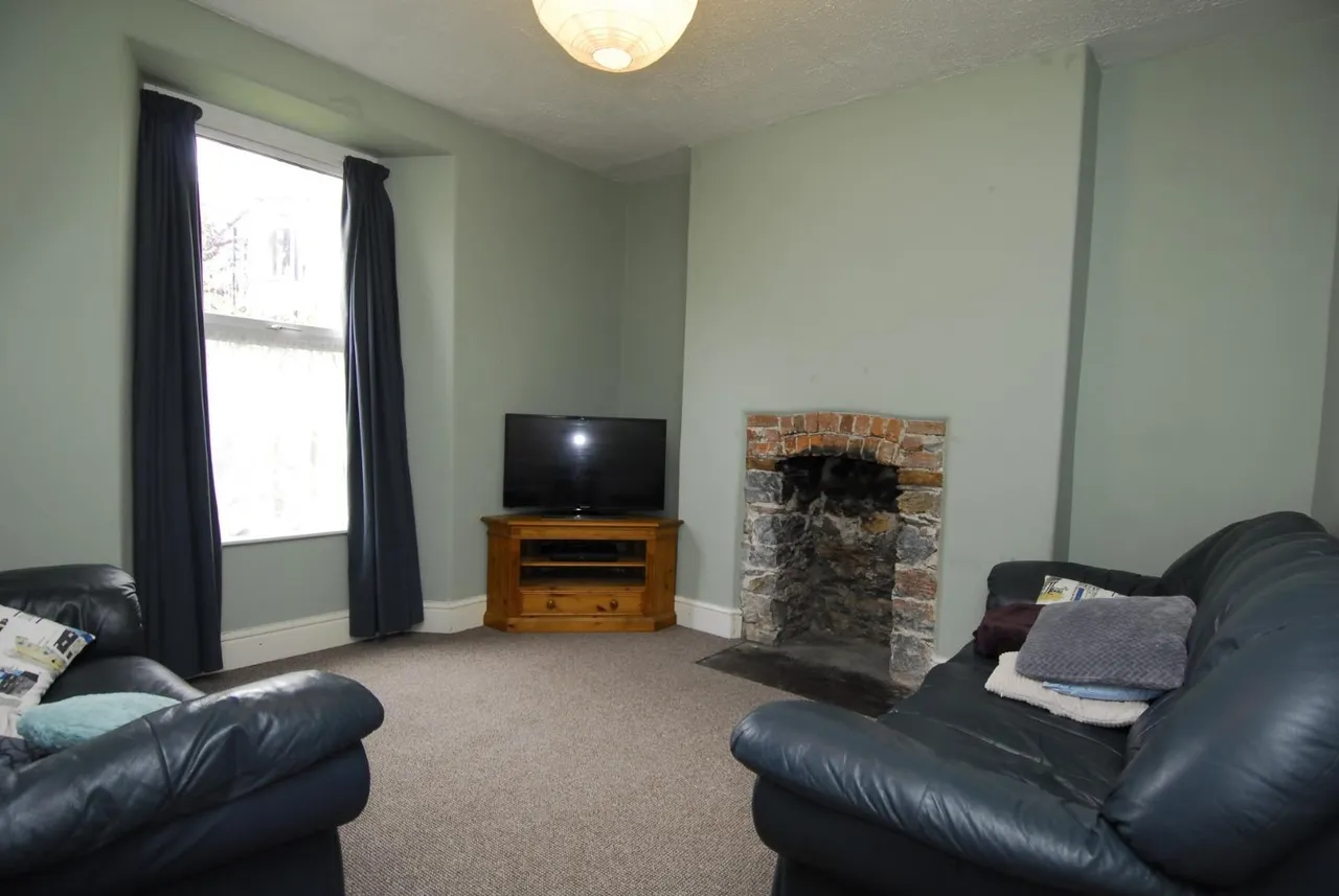 5 bed house to rent, Amity Place, Plymouth