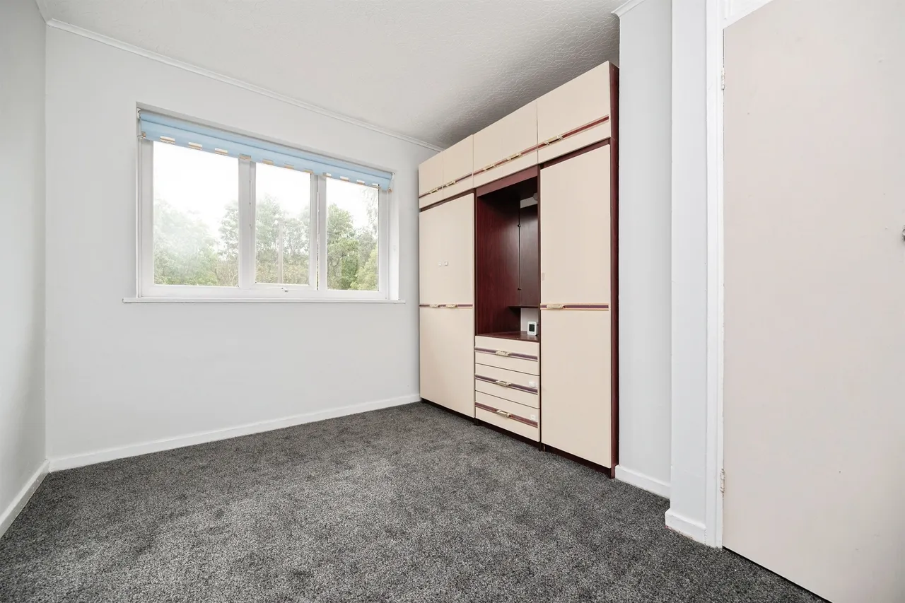 Surrey Crescent, West Bromwich, B71, photo 8