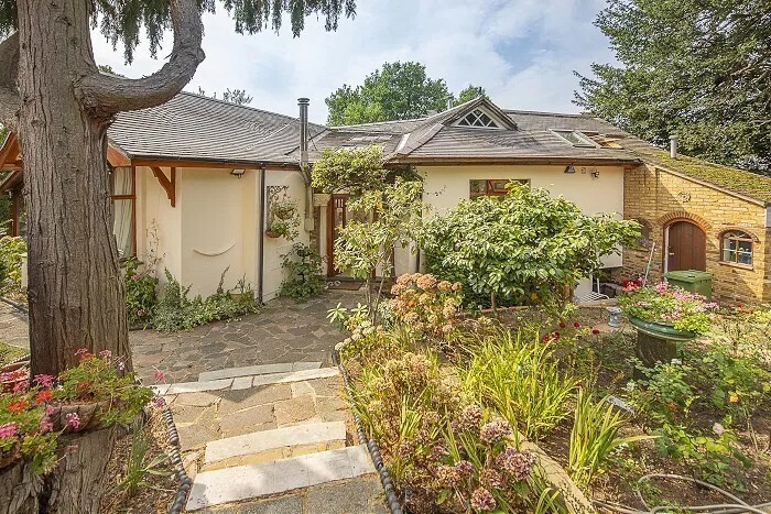 4 bed house for sale — Liverpool Road, Kingston upon Thames,...