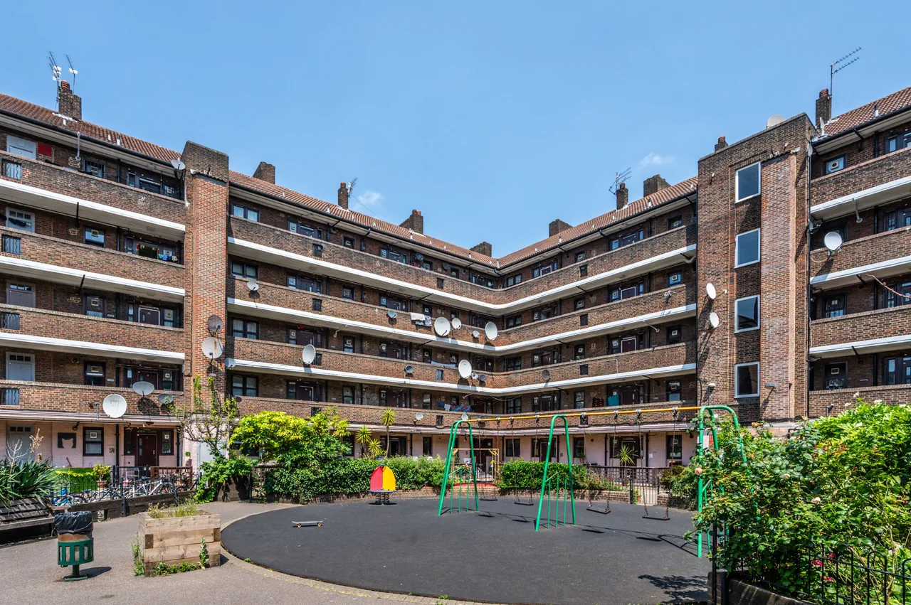 54 Hornby House, Clayton Street, London, photo 9