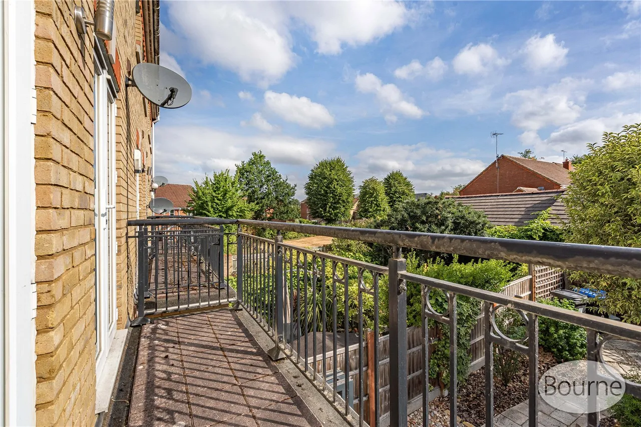 Florence Way, Knaphill, GU21, photo 10