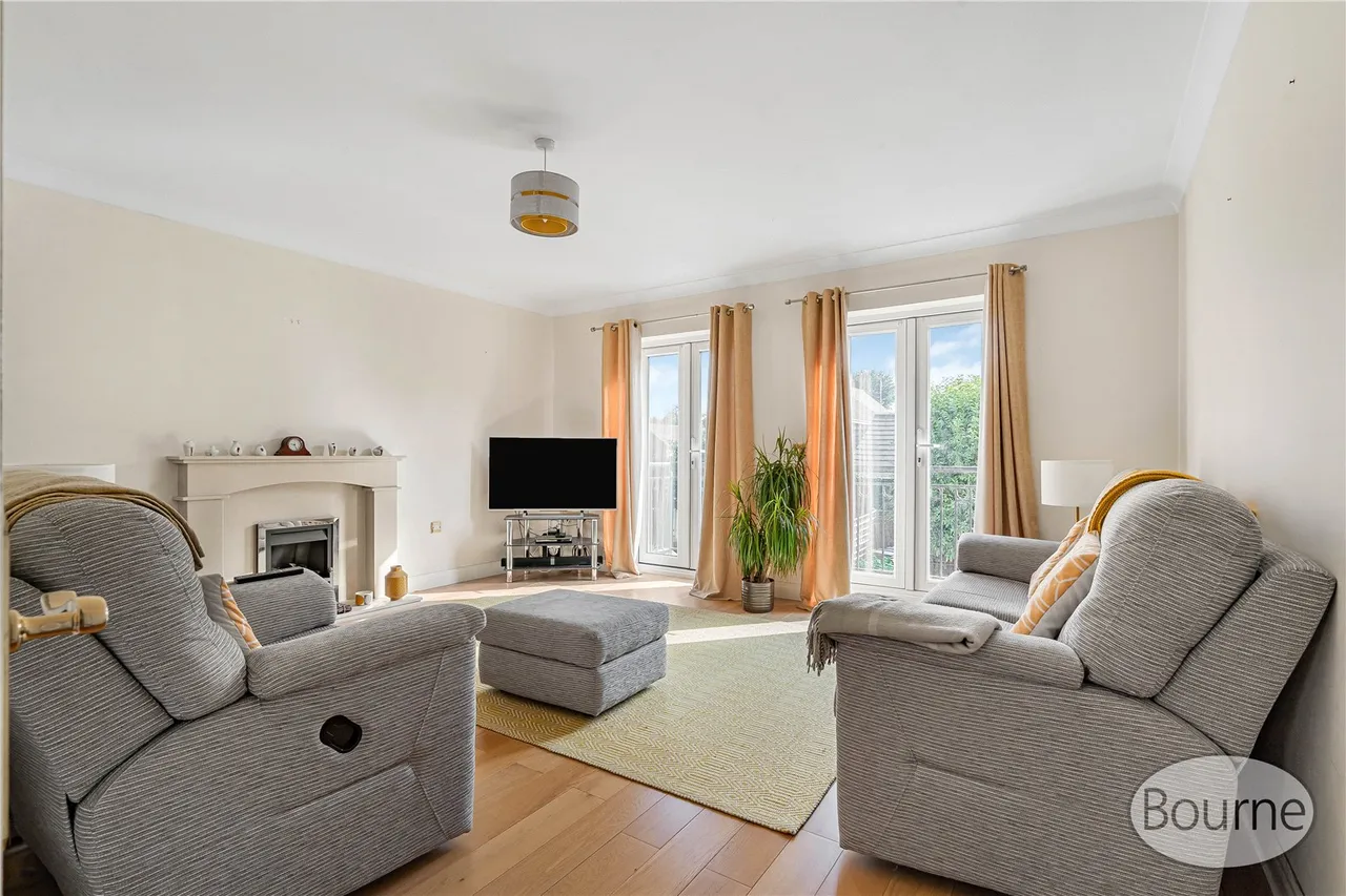 Florence Way, Knaphill, GU21, photo 8
