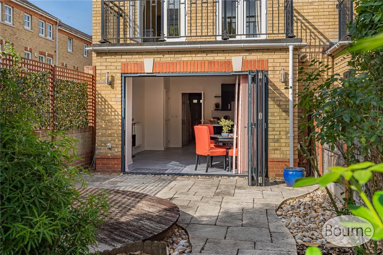 Florence Way, Knaphill, GU21, photo 23