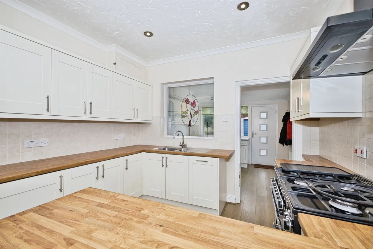 Ilchester Road, YEOVIL, photo 5