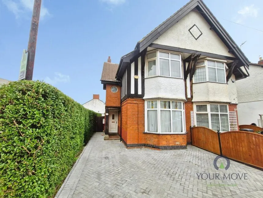 3 bed house for sale — London Road, Coalville, Leicestershire, LE67