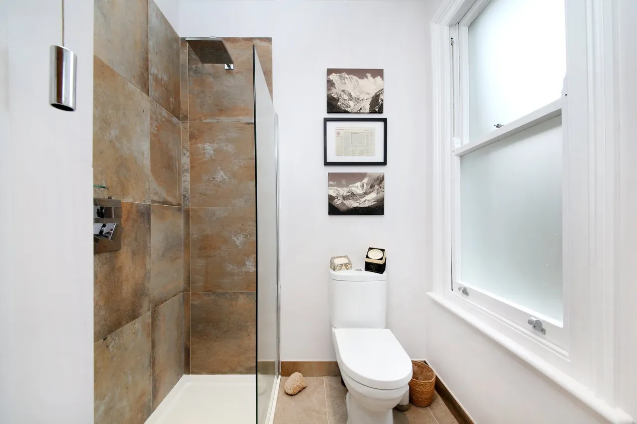 Dinsmore Road, Balham, SW12, photo 13