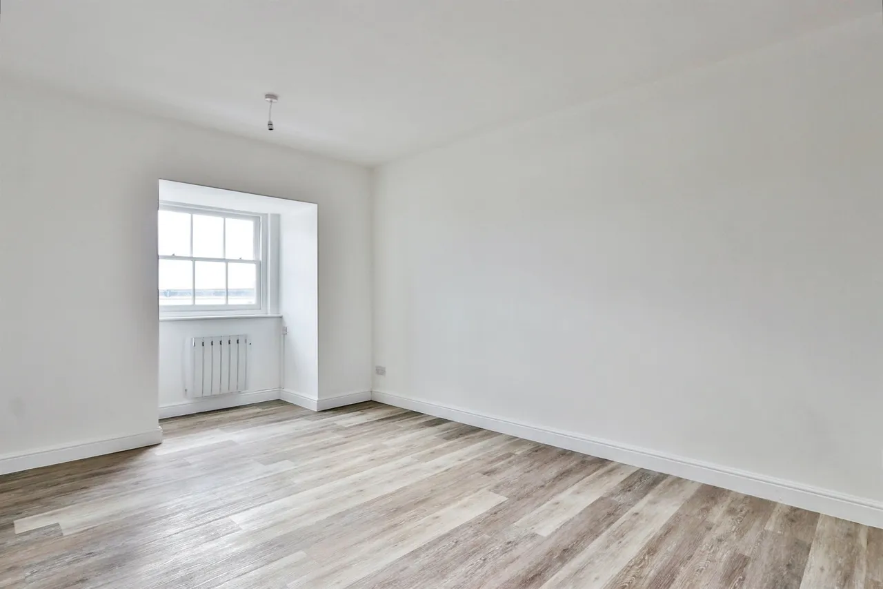 High Street, Poole, BH15, photo 5