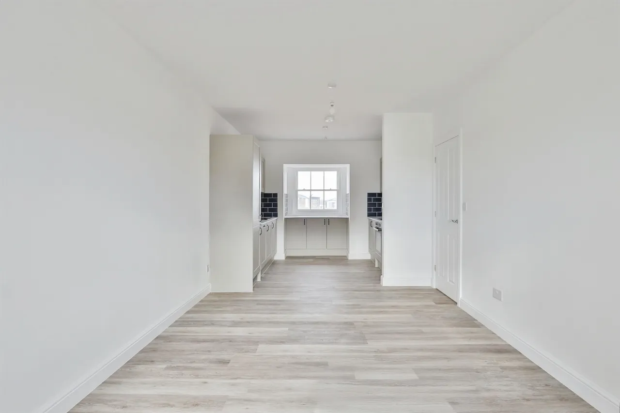 High Street, Poole, BH15, photo 7