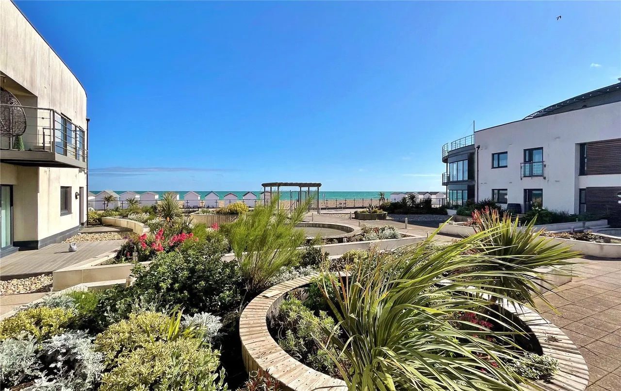 The Waterfront, Goring-by-Sea, BN12, photo 13