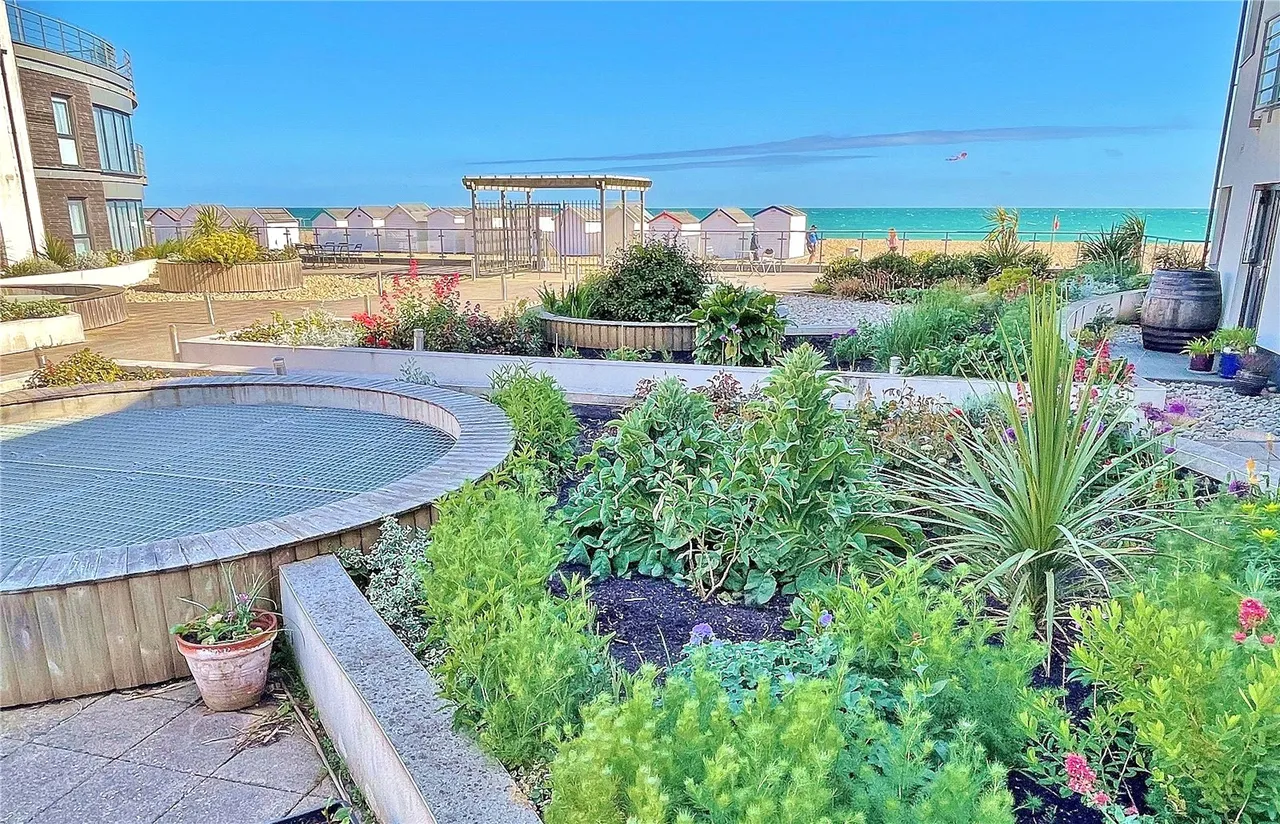 The Waterfront, Goring-by-Sea, BN12, photo 18