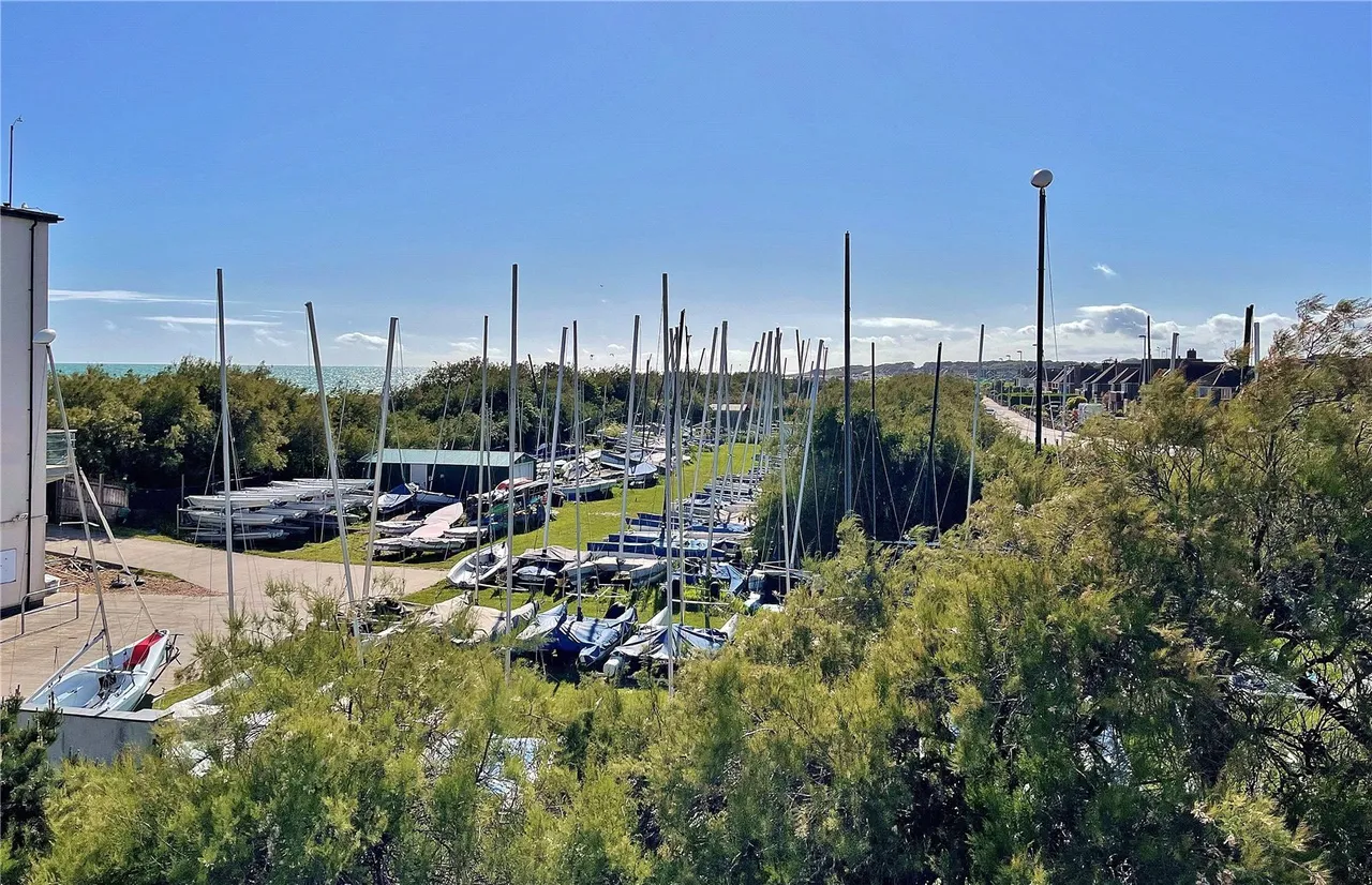 The Waterfront, Goring-by-Sea, BN12, photo 21