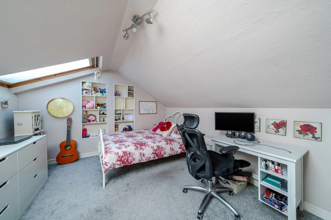 Collingwood Avenue, London, photo 9